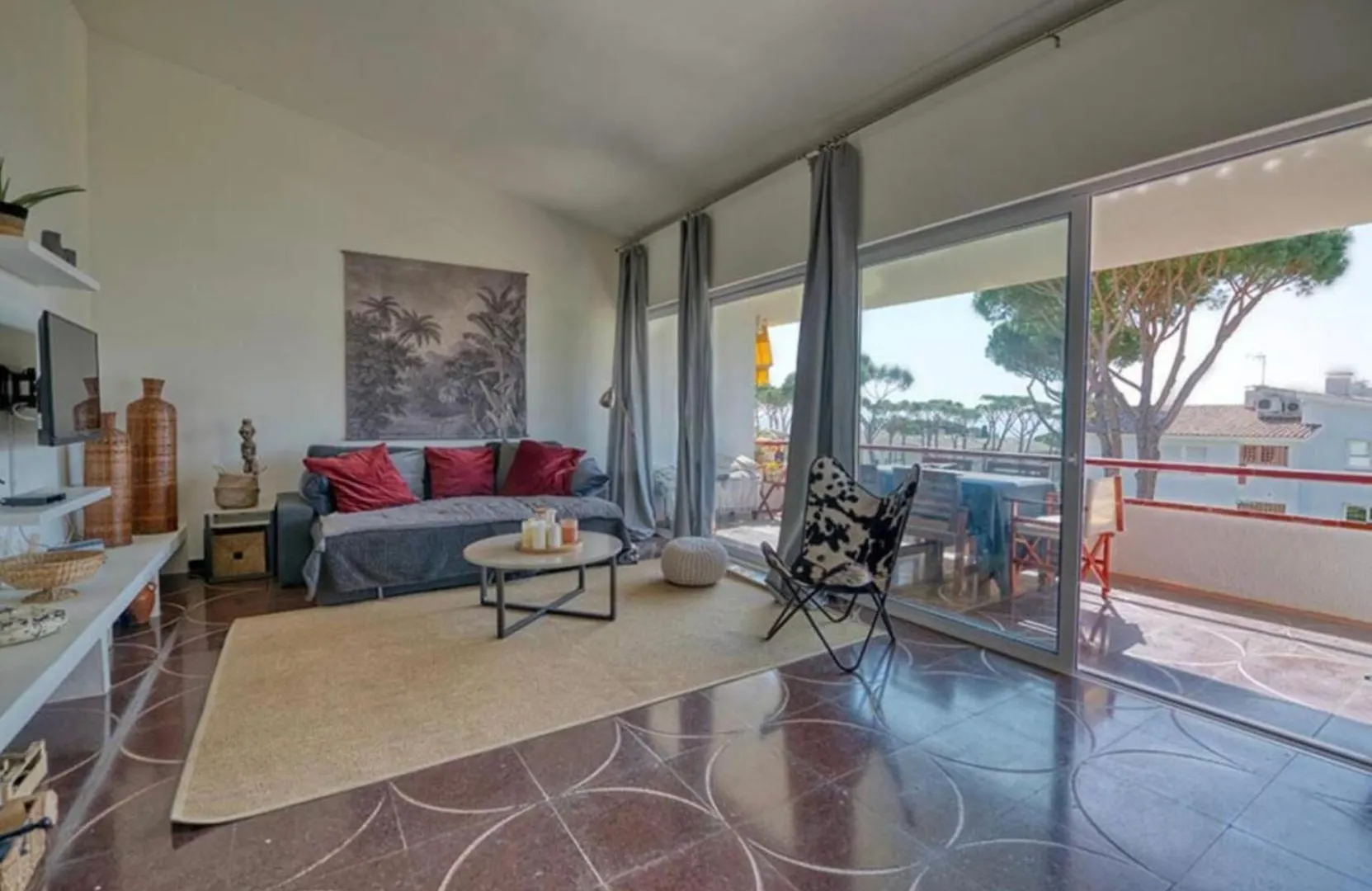 Apartment With Pool And Tennis Courts In Calella De Palafrugell